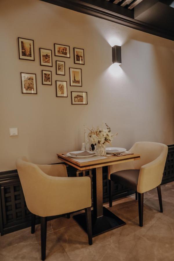 Pensiune Restaurant Capra Neagra Moisei Eksteriør billede